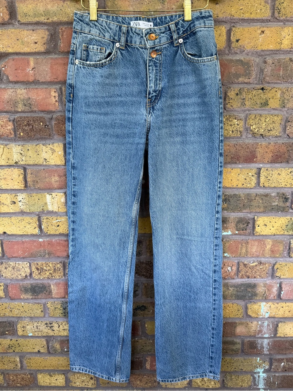 ZARA Medium Wash Straight Leg Jeans Double Button - Size US 4